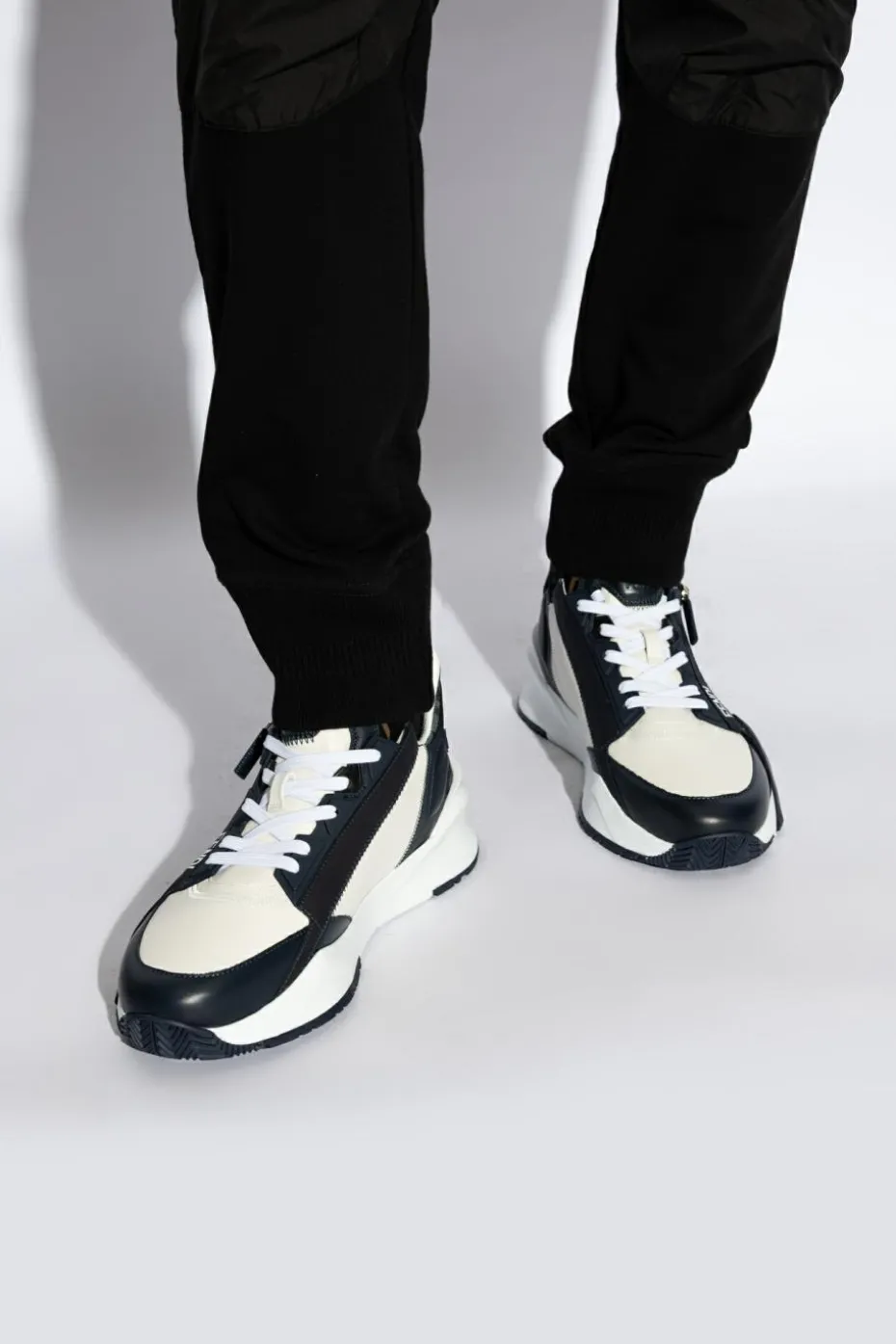 Fendi NAVY BLUE ‘Flow’ Sports Shoes