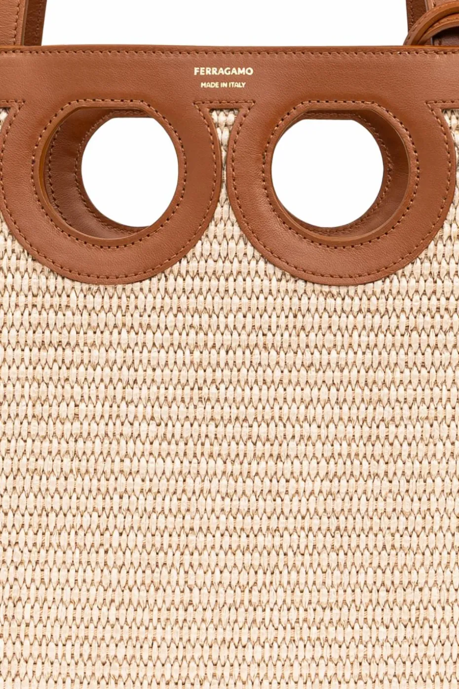 FERRAGAMO beige 'Gancio Medium' shopper bag
