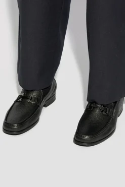 FERRAGAMO BLACK Leather Loafers