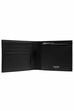 FERRAGAMO BLACK Leather wallet
