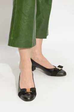 FERRAGAMO BLACK ‘Vara’ high-heeled shoes
