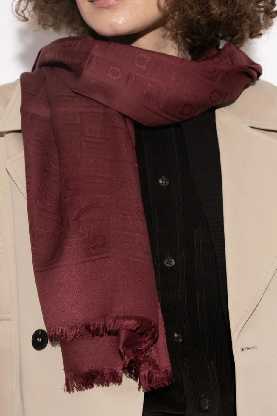 FERRAGAMO BURGUNDY Scarf with monogram