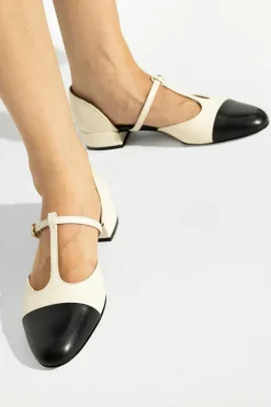 FERRAGAMO cream Shoes Linette