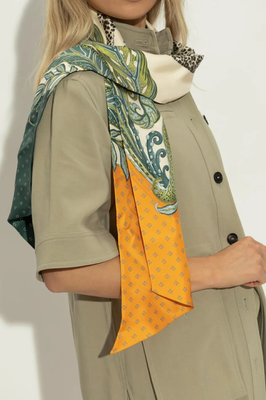 FERRAGAMO MULTICOLOUR Silk scarf with print