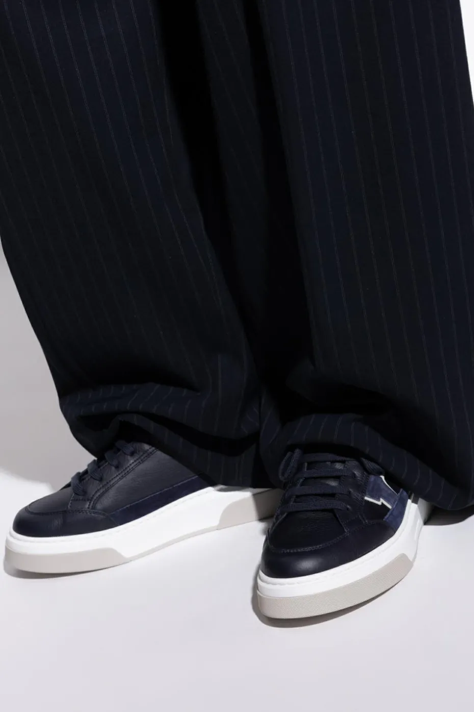 FERRAGAMO NAVY BLUE Cassina GA sports shoes