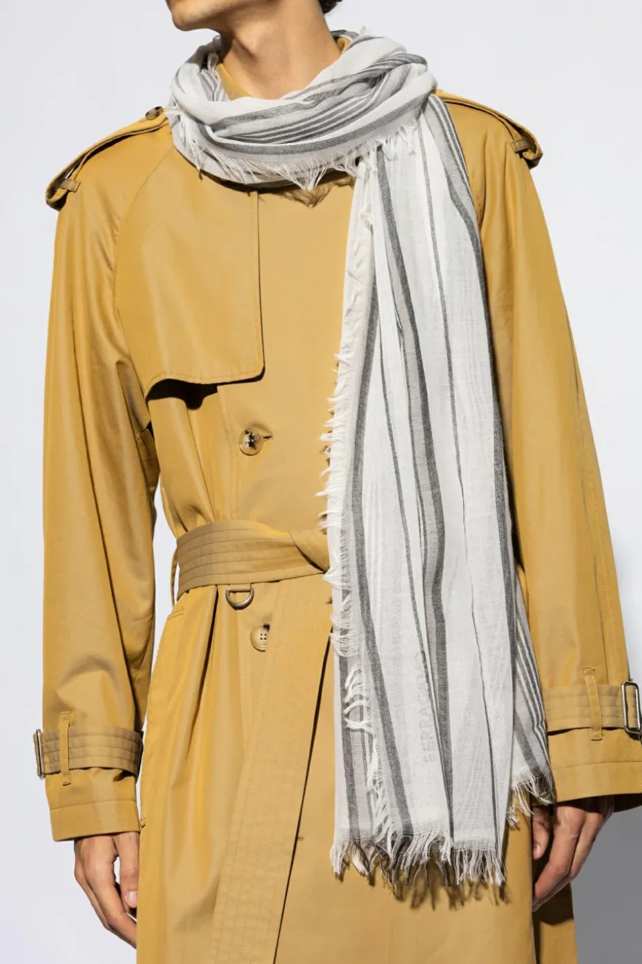 FERRAGAMO WHITE Wool scarf