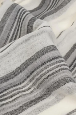 FERRAGAMO WHITE Wool scarf
