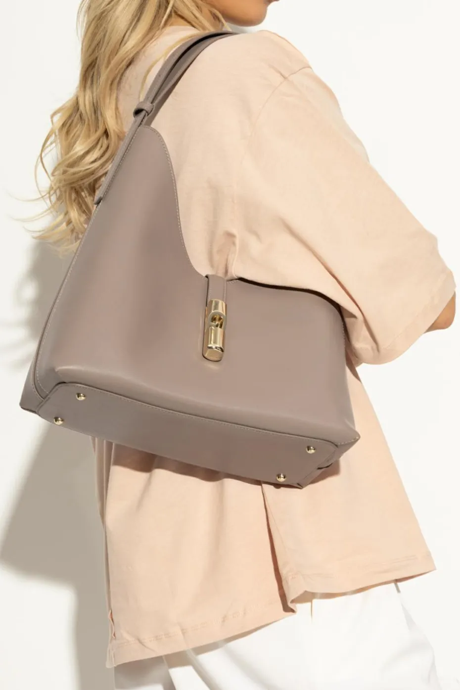 Furla beige Shoulder bag "Gooccia Medium"