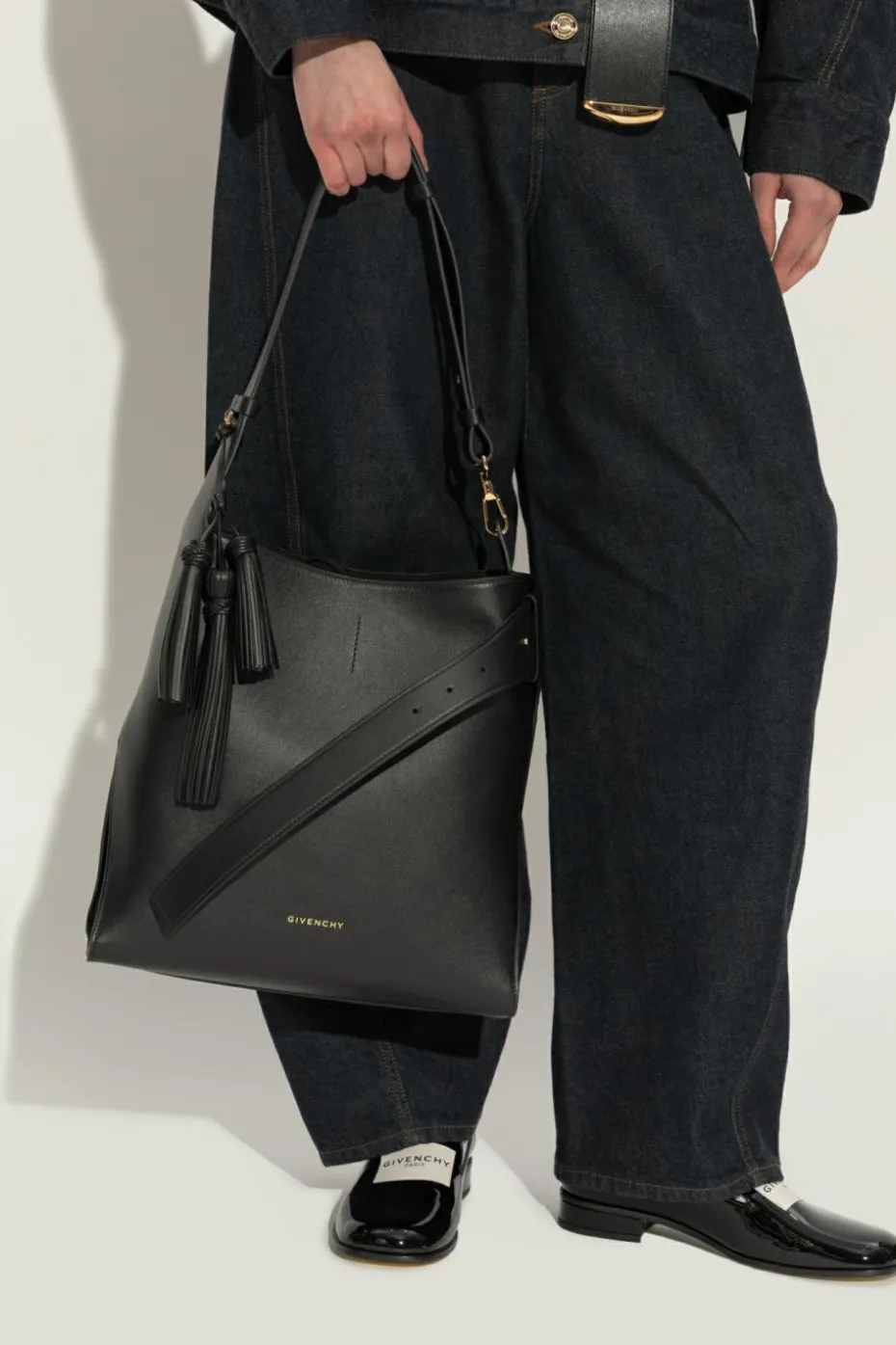Givenchy BLACK Leather shoulder bag