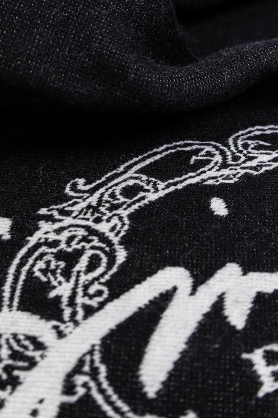 Givenchy BLACK Logo scarf