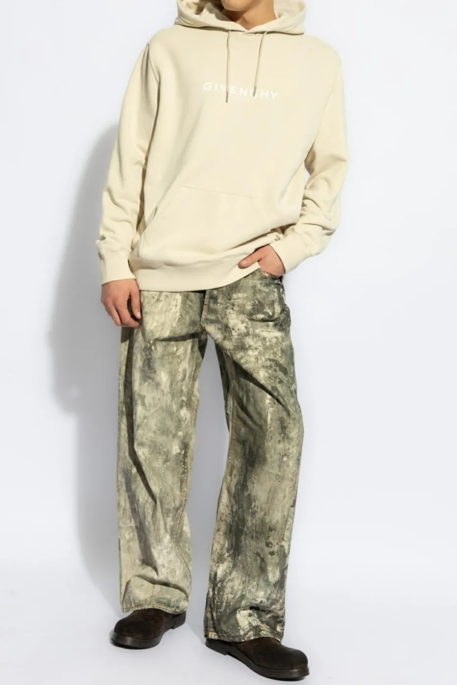 Givenchy cream Sweatshirt with logo