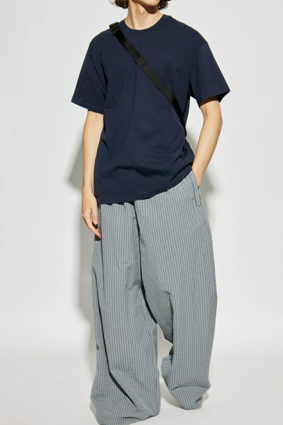 Givenchy NAVY BLUE T-shirt with printed logo