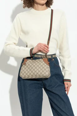 Gucci beige Shoulder bag ‘GG Emblem Small’