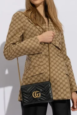 Gucci BLACK 'GG Marmont' quilted shoulder bag