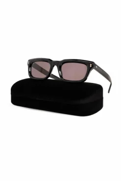 Gucci BLACK Sunglasses with logo