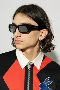 Gucci BLACK Sunglasses with logo