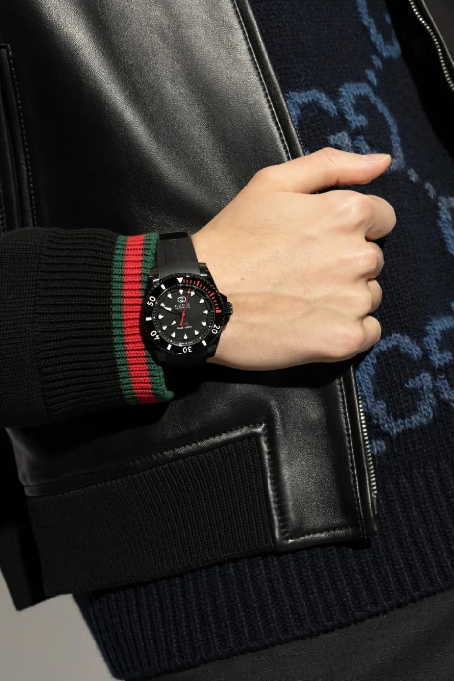 Gucci BLACK Watch with rubber strap