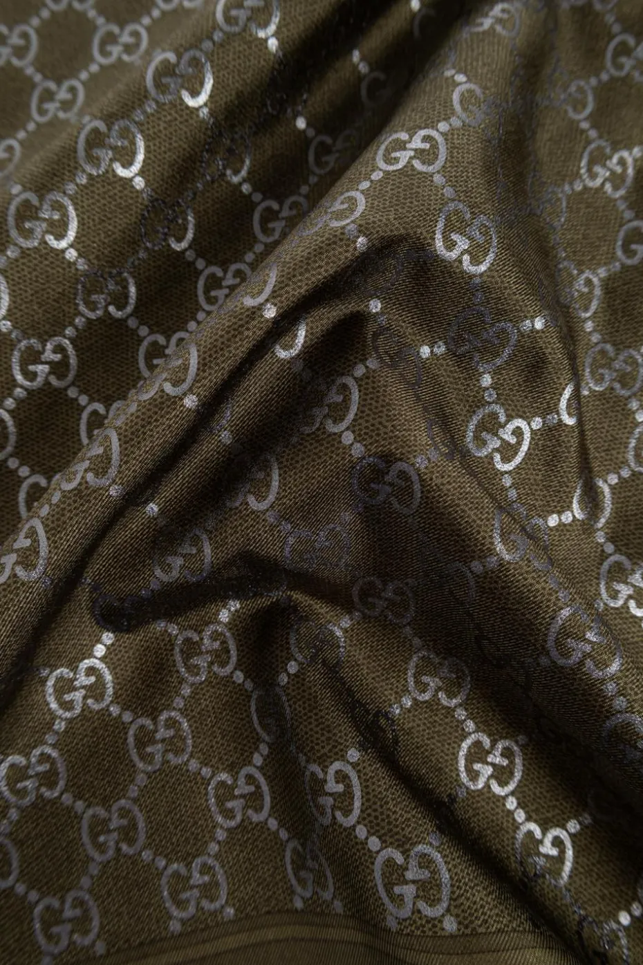 Gucci GREEN Silk scarf