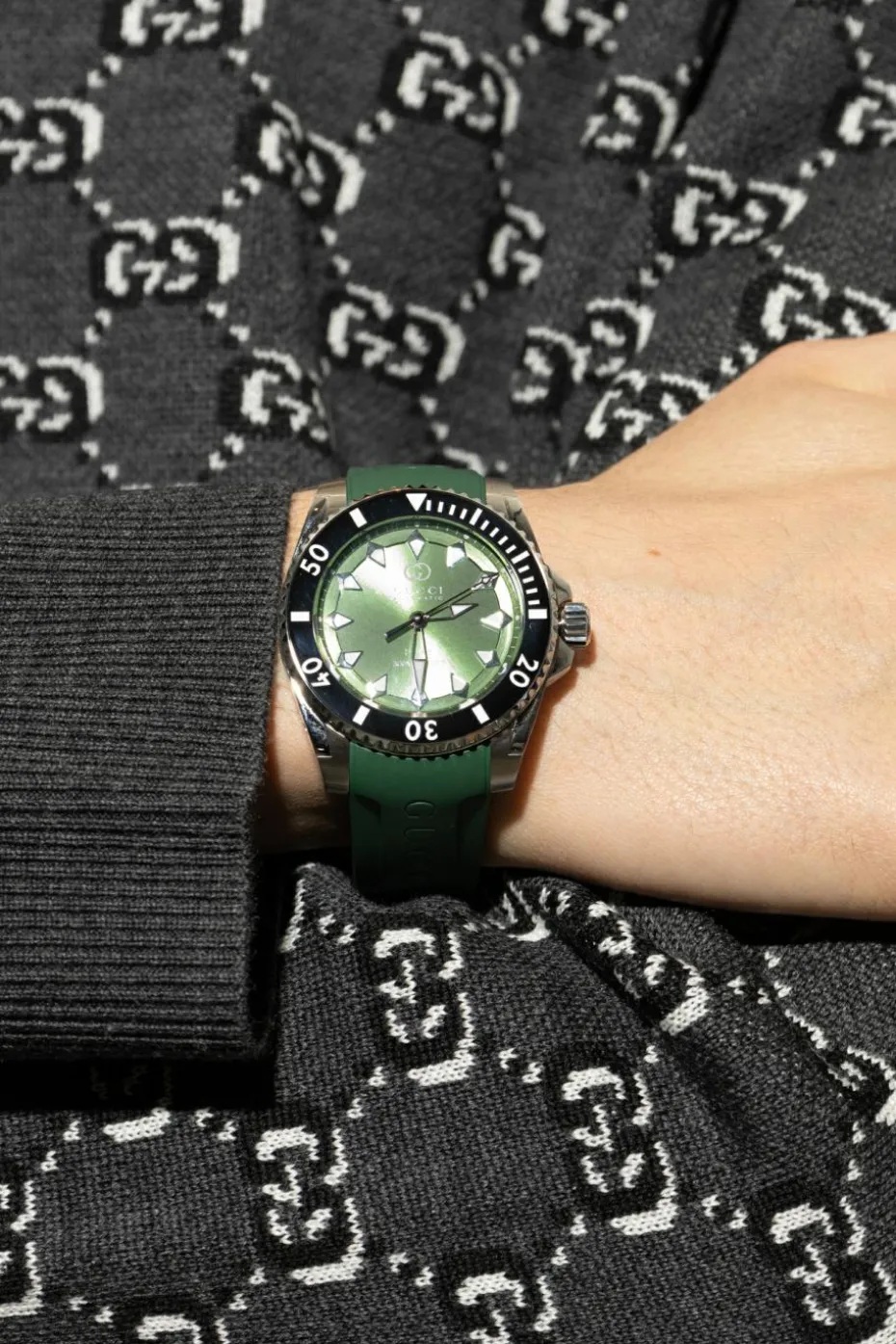 Gucci GREEN Watch line Dive