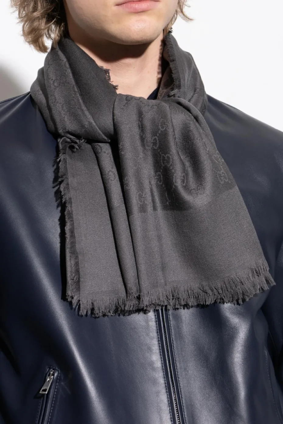 Gucci GREY Scarf with "GG" pattern