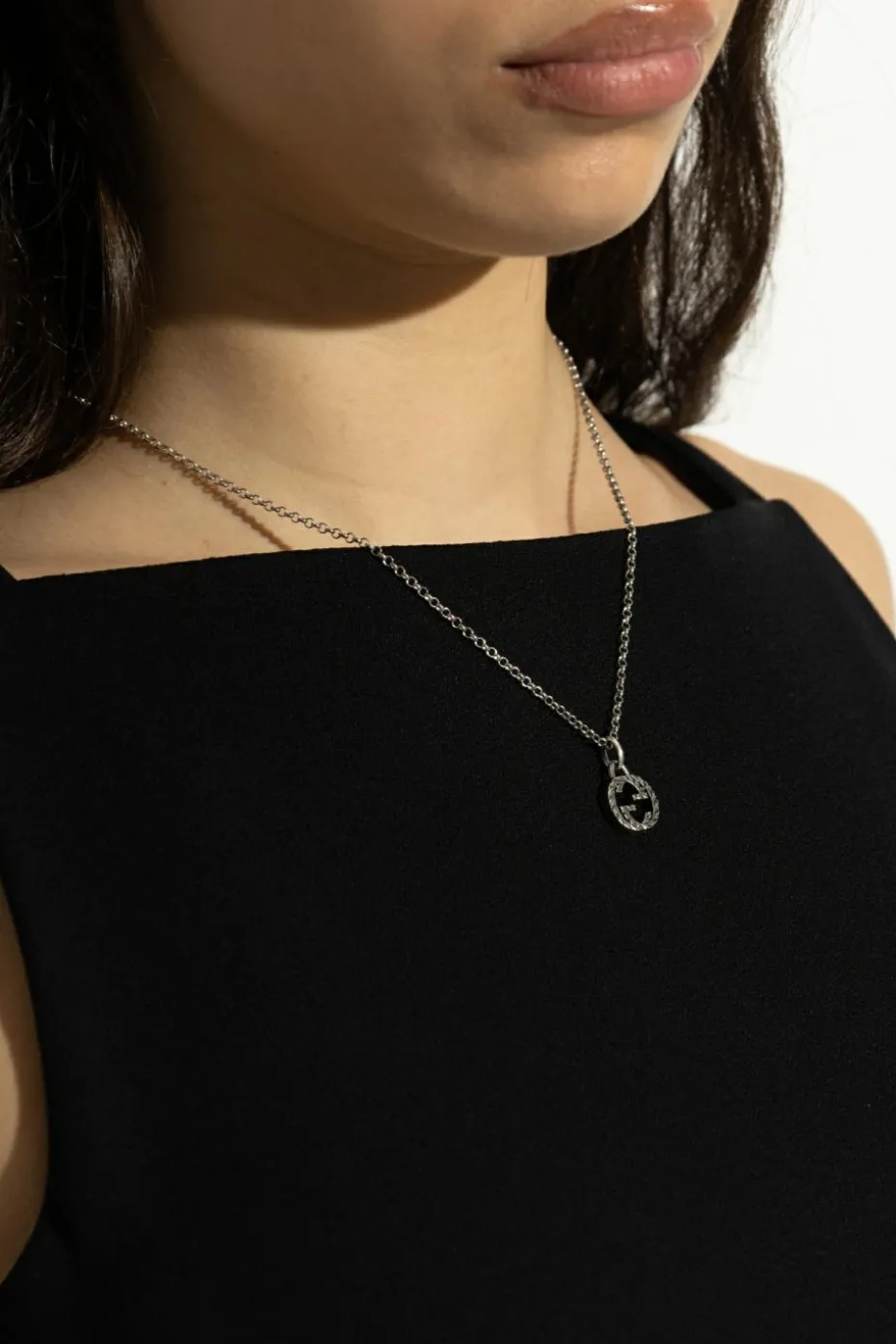 Gucci SILVER Silver necklace with logo-shaped pendant