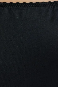 Hanro BLACK Satin half-slip