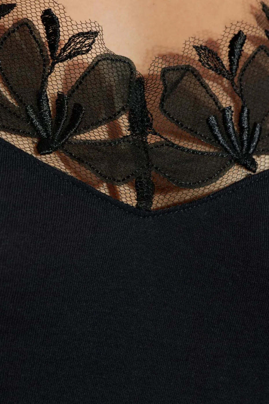Hanro BLACK Top from the "Kalea" collection