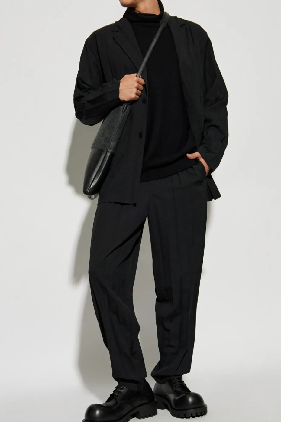 Homme Plissé Issey Miyake BLACK Wool Turtleneck