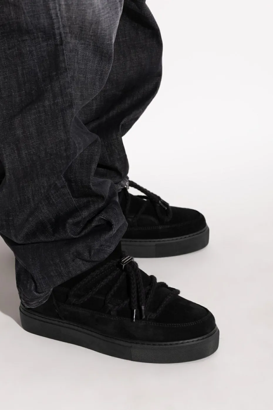 Inuikii BLACK Snow Boots "Classic Low"