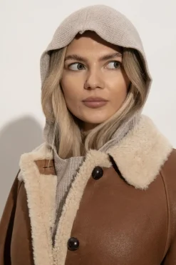 Isabel Marant beige "Genie" cap
