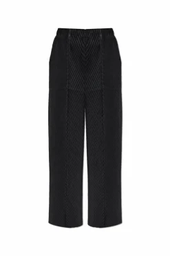 Issey Miyake BLACK Pleated trousers