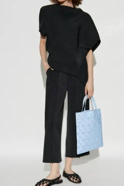 Issey Miyake BLACK Pleated top