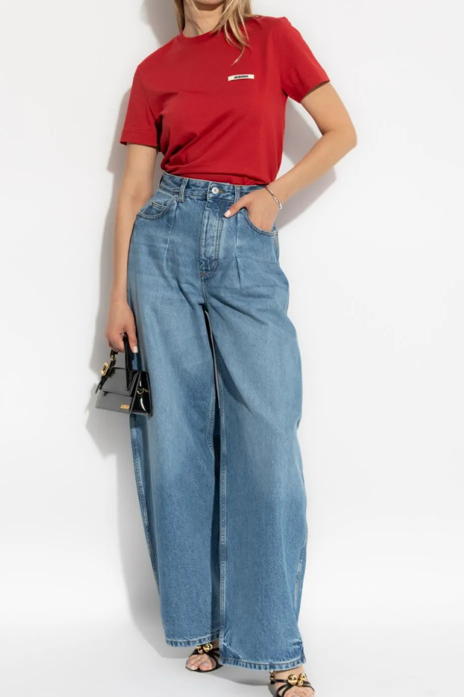 Jacquemus RED T-shirt with logo patch