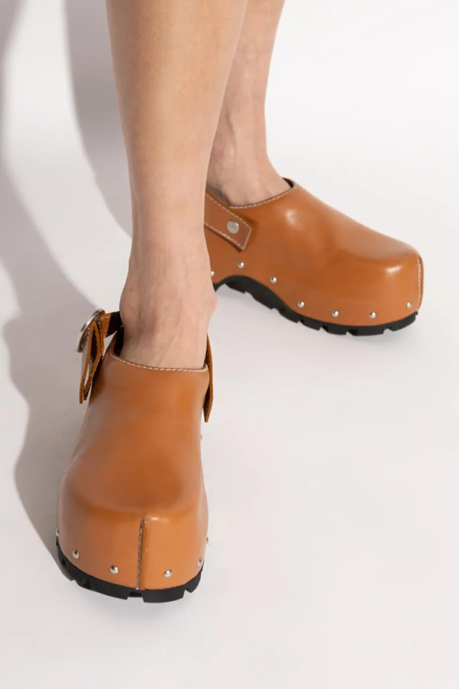 JIL SANDER+ BROWN Leather clogs