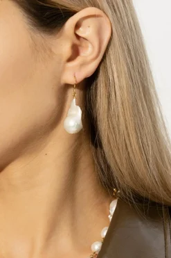 JIL SANDER WHITE Pearl earrings