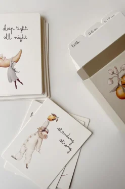 Konges Sløjd cream Set of 42 milestone cards