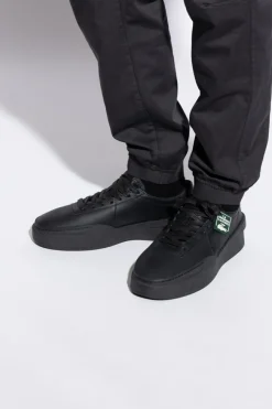 Lacoste BLACK Sports shoes "Aura"