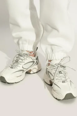 Lacoste cream Sports shoes "Storm 96 2k"