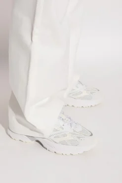 Lacoste WHITE "L003" sports shoes