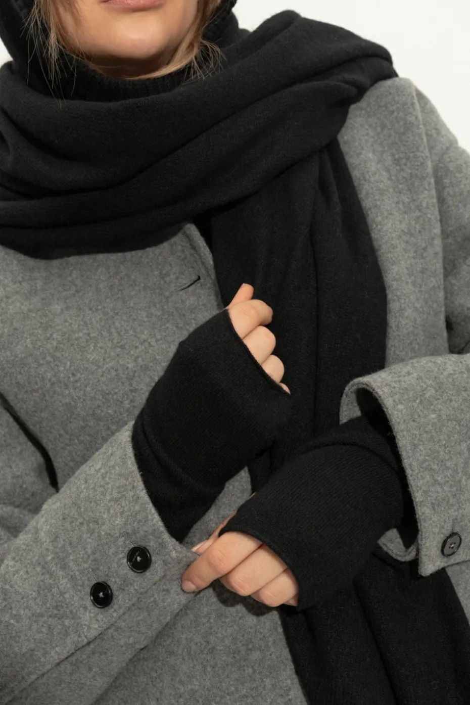 Lisa Yang BLACK 'Aspen' gloves