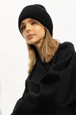 Lisa Yang BLACK ‘Stockholm’ cashmere beanie