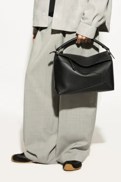 Loewe BLACK Handbag "Puzzle Edge New Large"