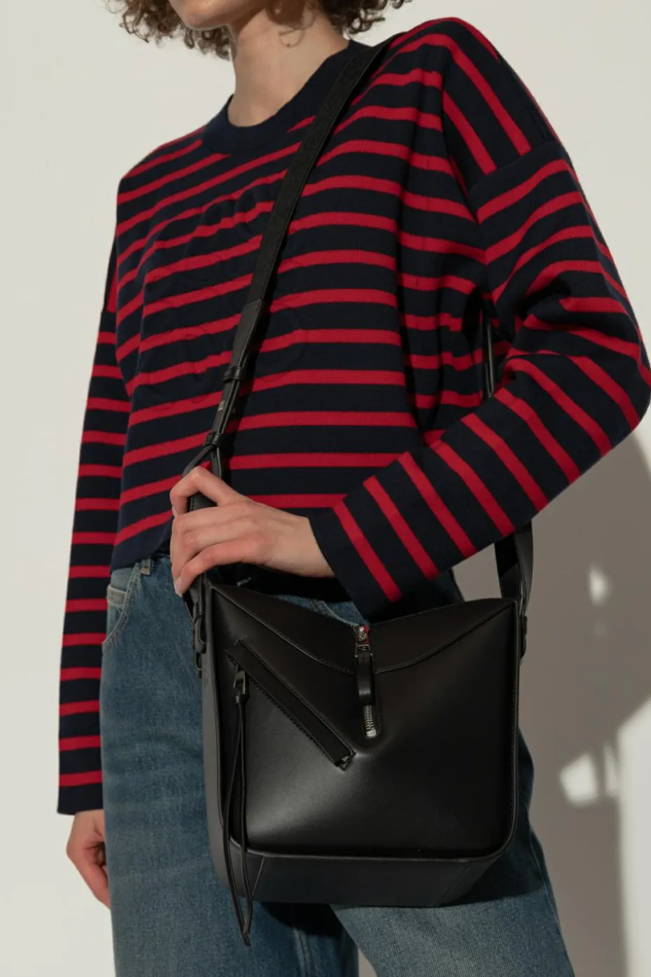 Loewe BLACK Shoulder bag Hammock Compact
