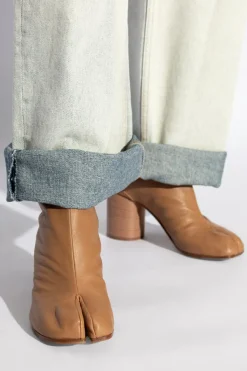 Maison Margiela beige Heeled ankle boots with tabi cut-out