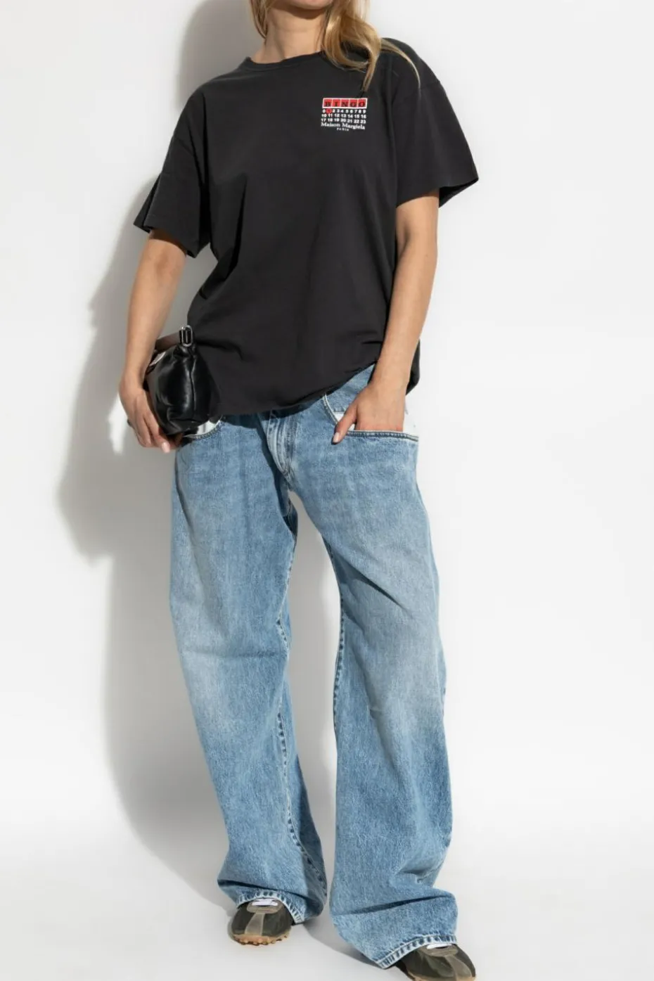 Maison Margiela BLACK T-shirt with logo