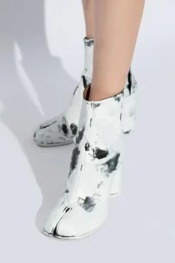 Maison Margiela WHITE Leather `Tabi` Ankle Boots