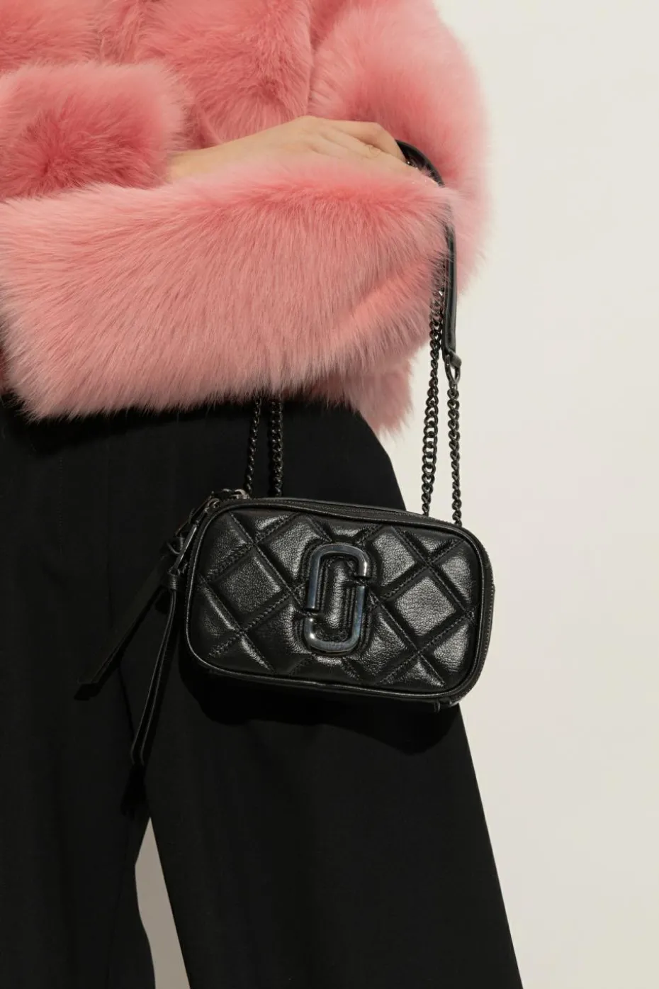 Marc Jacobs BLACK Shoulder bag `The Quilted`
