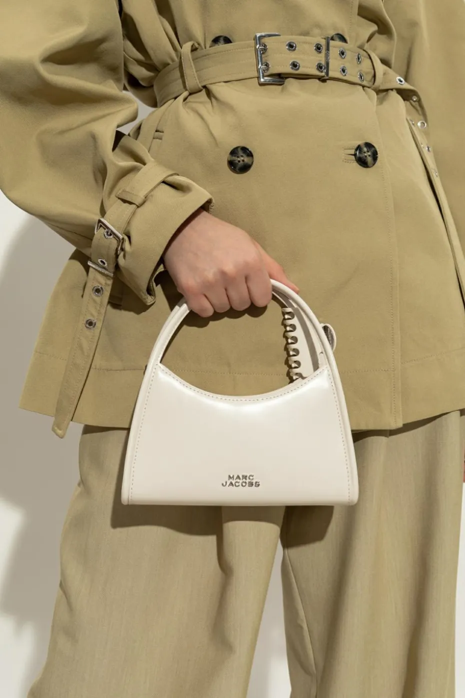 Marc Jacobs WHITE Handbag "The Claw"