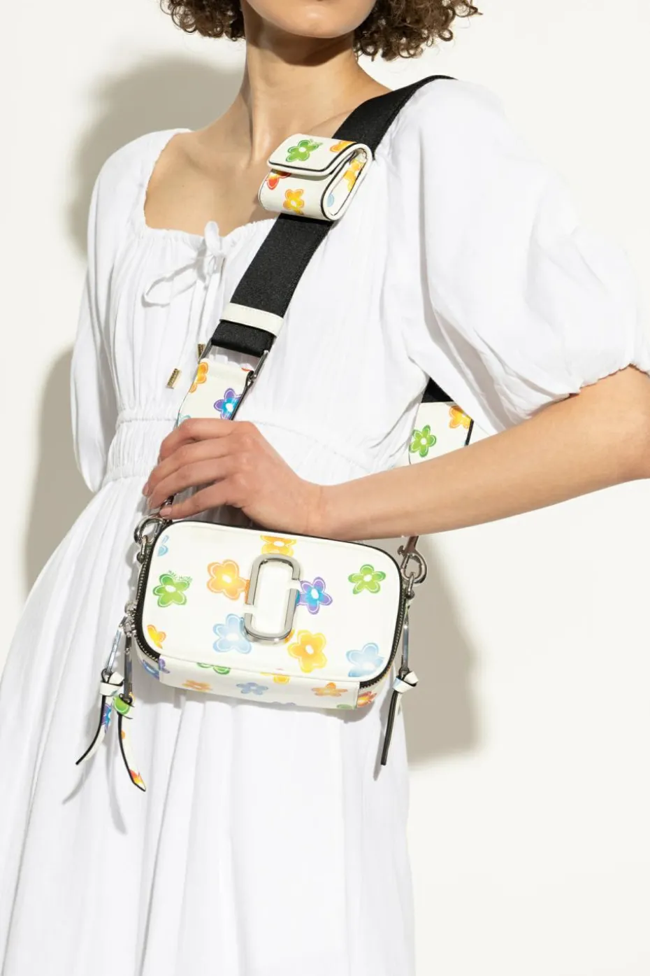 Marc Jacobs WHITE Shoulder bag `The Wild Daisy Snapshot`