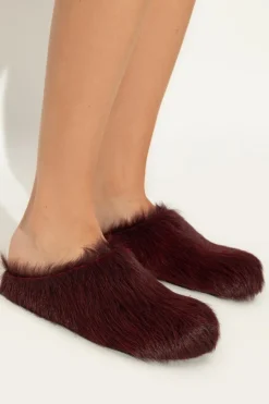 Marni BURGUNDY Futrzane slippers